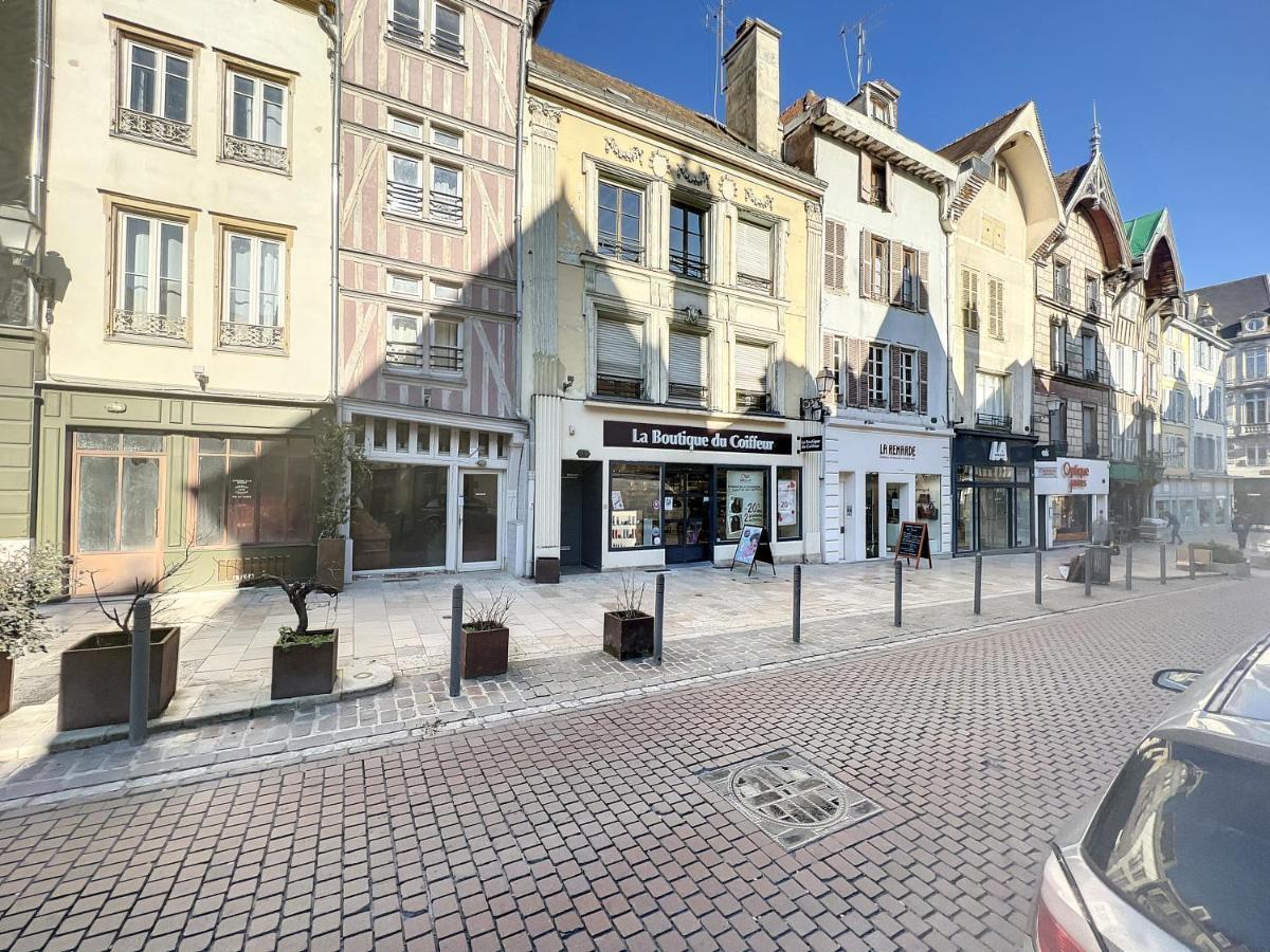 Apartamento Les Terrasses Du Bouchon Troyes Exterior foto